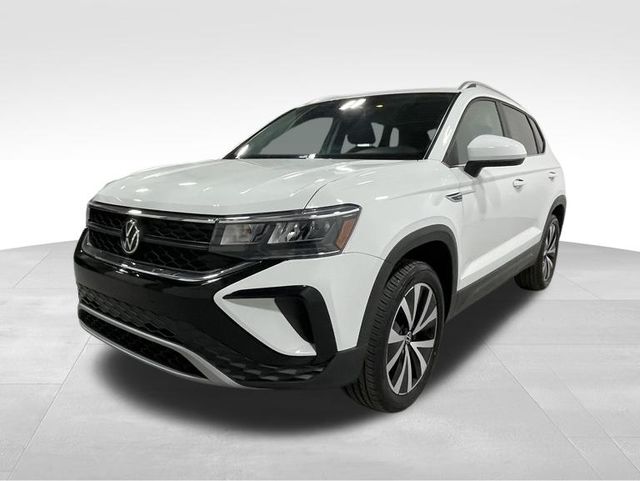 2022 Volkswagen Taos SE photo 3