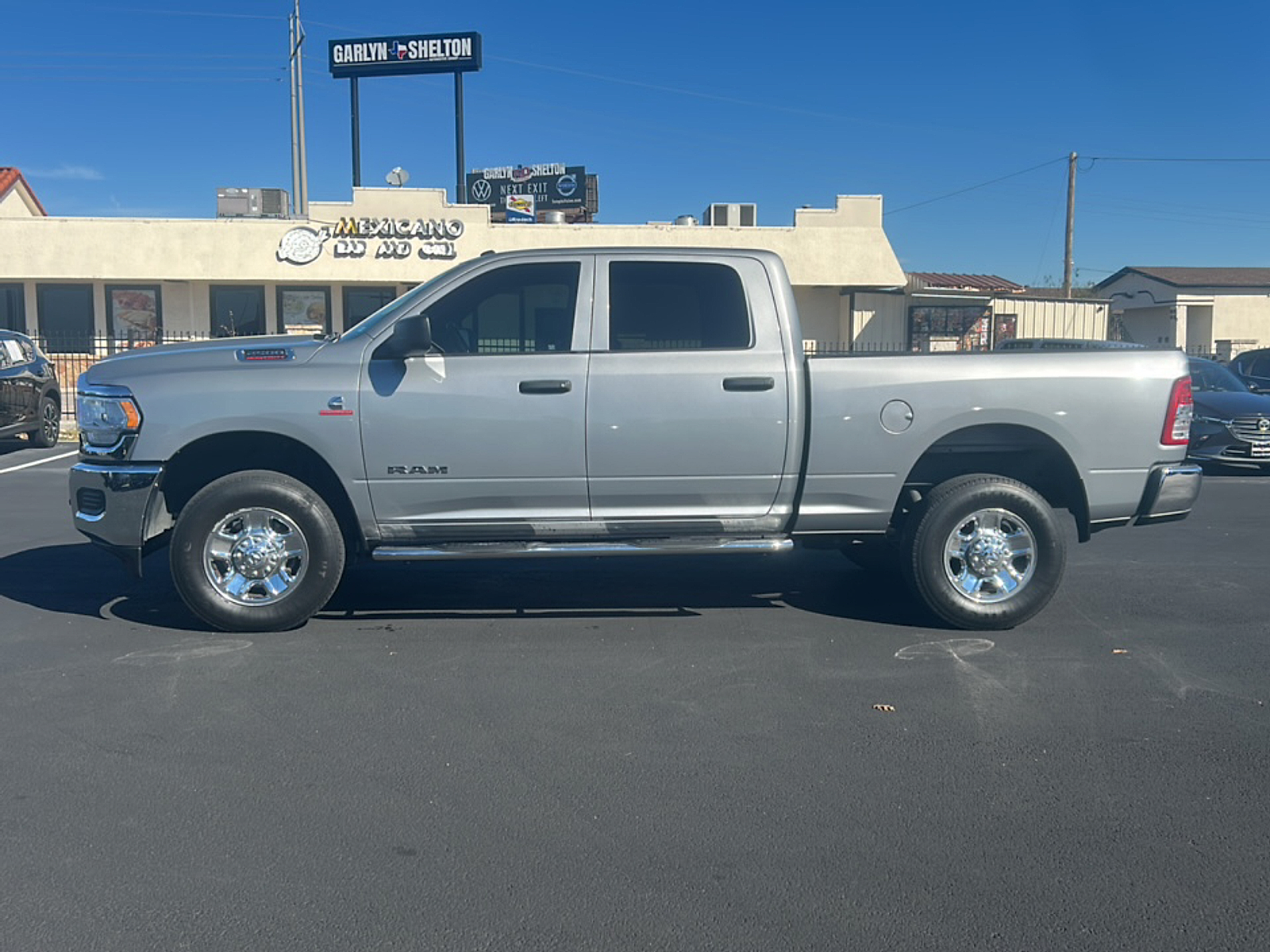 2022 Ram 2500 Tradesman photo 4