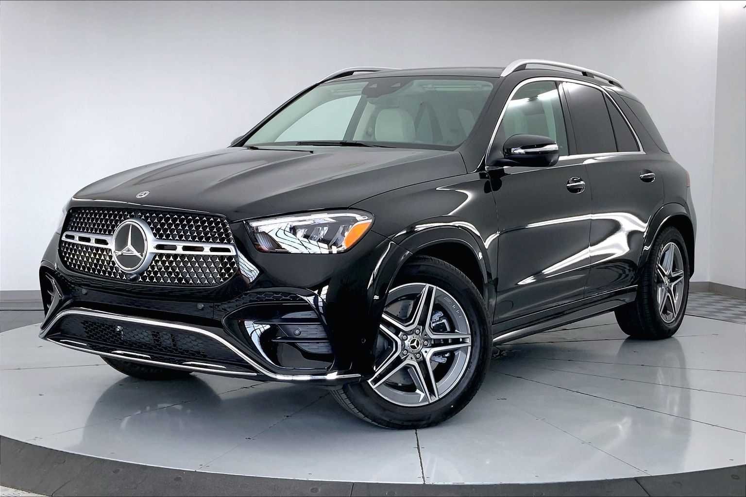 2026 Mercedes-Benz GLE GLE450's photo