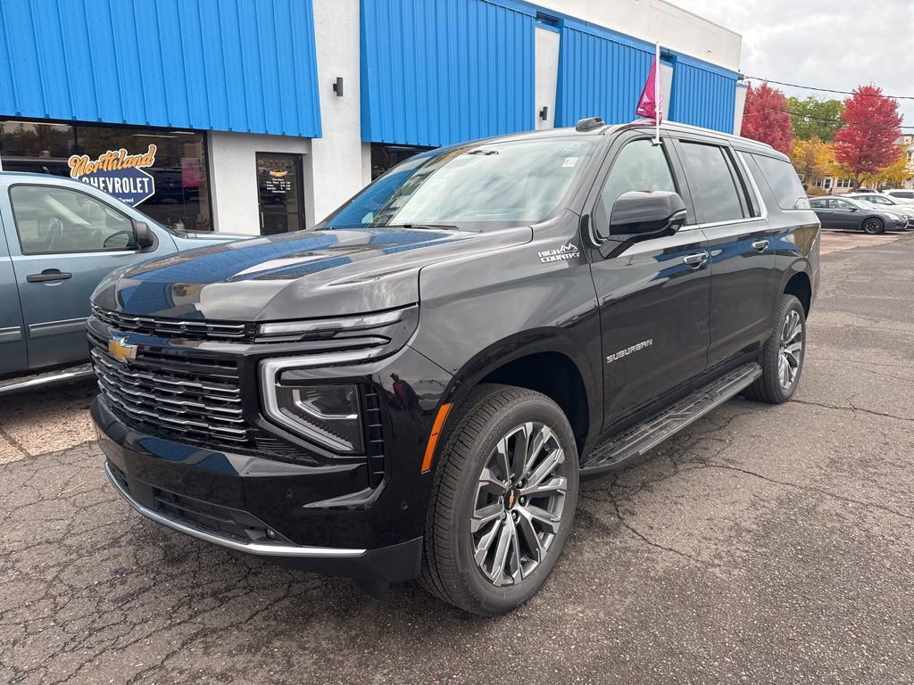 2026 Chevrolet Suburban High Country's photo