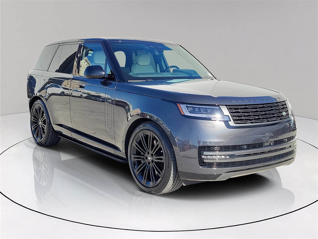 2025 Land Rover Range Rover SE