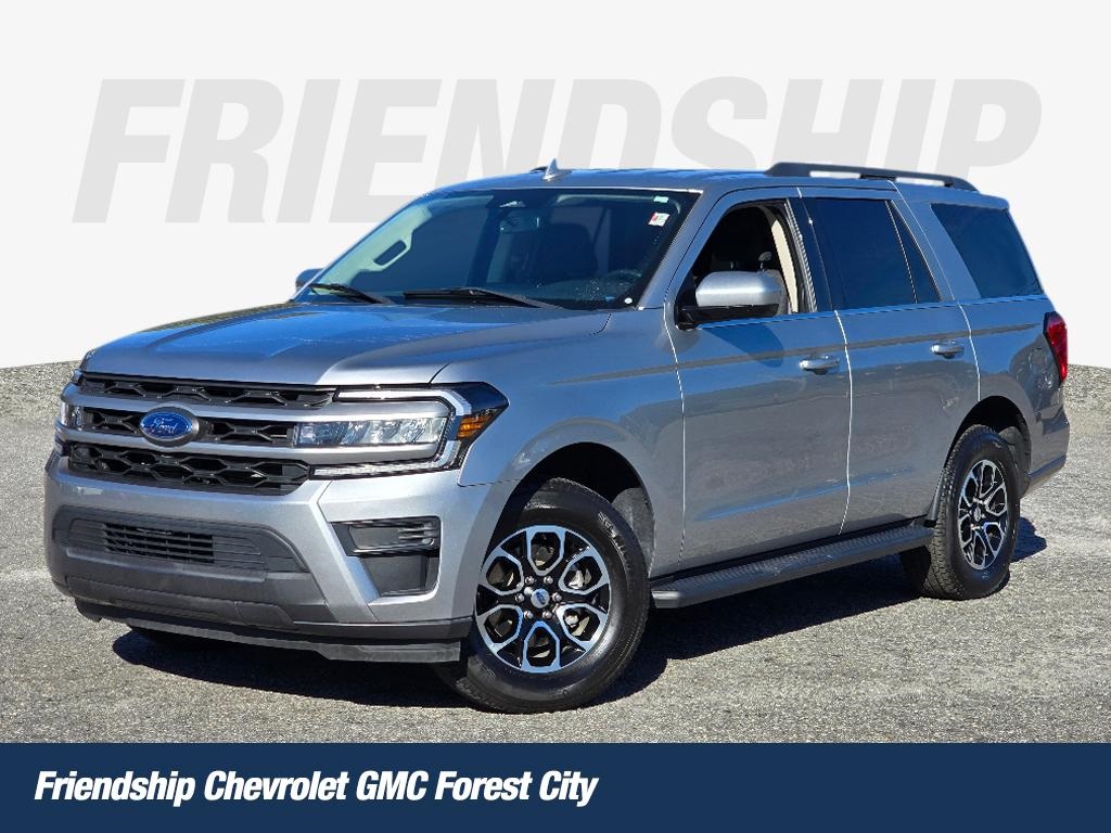 2022 Ford Expedition XLT's photo