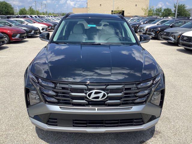 2025 Hyundai Tucson SE photo 2