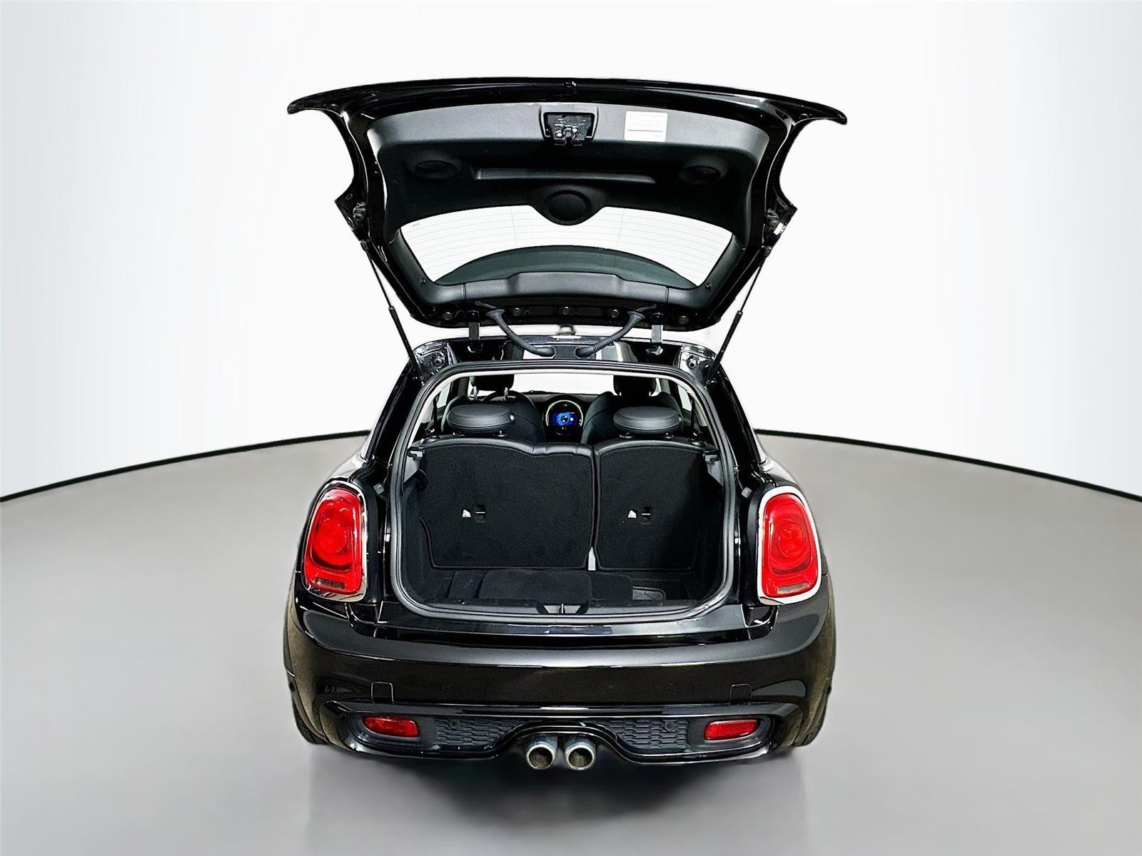 2020 Mini Cooper 2 Door Hardtop S photo 24