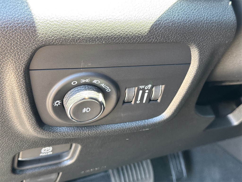 2025 Jeep Grand Cherokee Limited photo 26