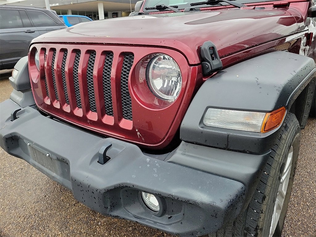 2021 Jeep Wrangler Sport S photo 4