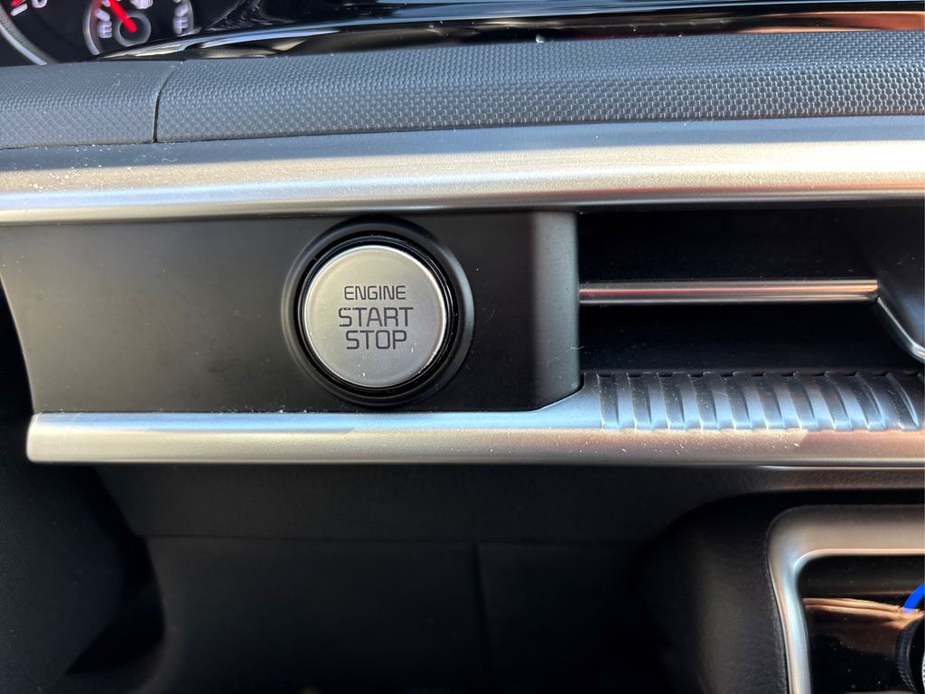 2024 Kia K5 GT-Line photo 28