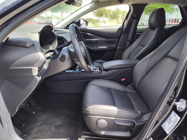 2025 Mazda CX-30 2.5 Select Sport photo 2