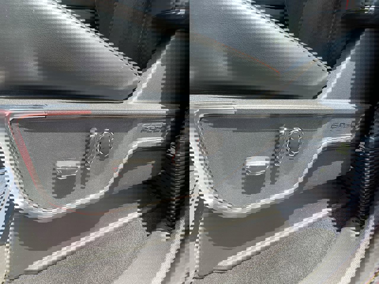 2023 Ford F-150 Raptor photo 12
