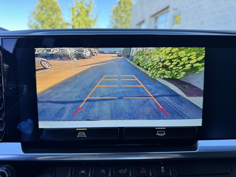 2022 Chevrolet Silverado 1500 LT photo 25