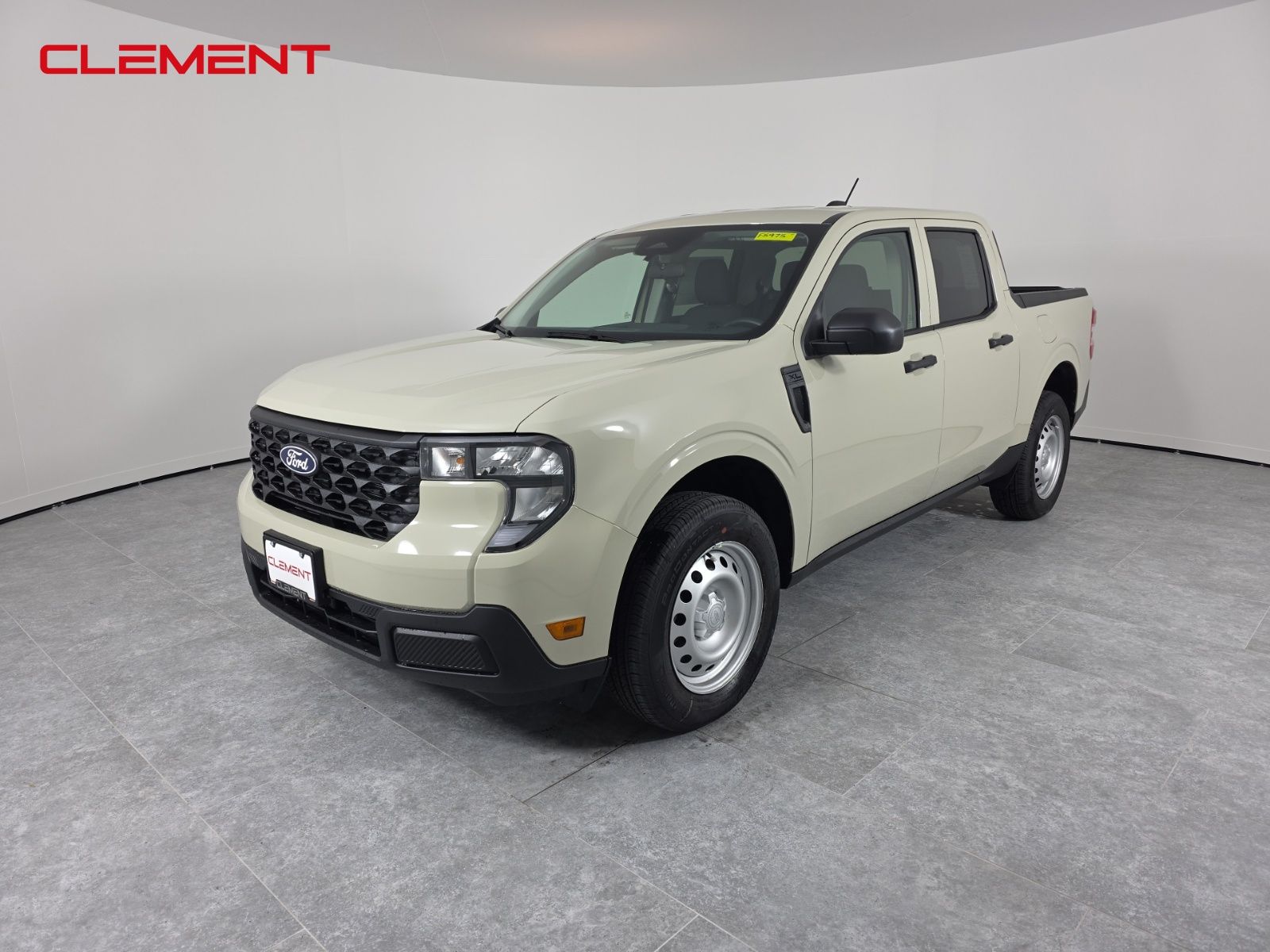 2025 Ford Maverick XL's photo