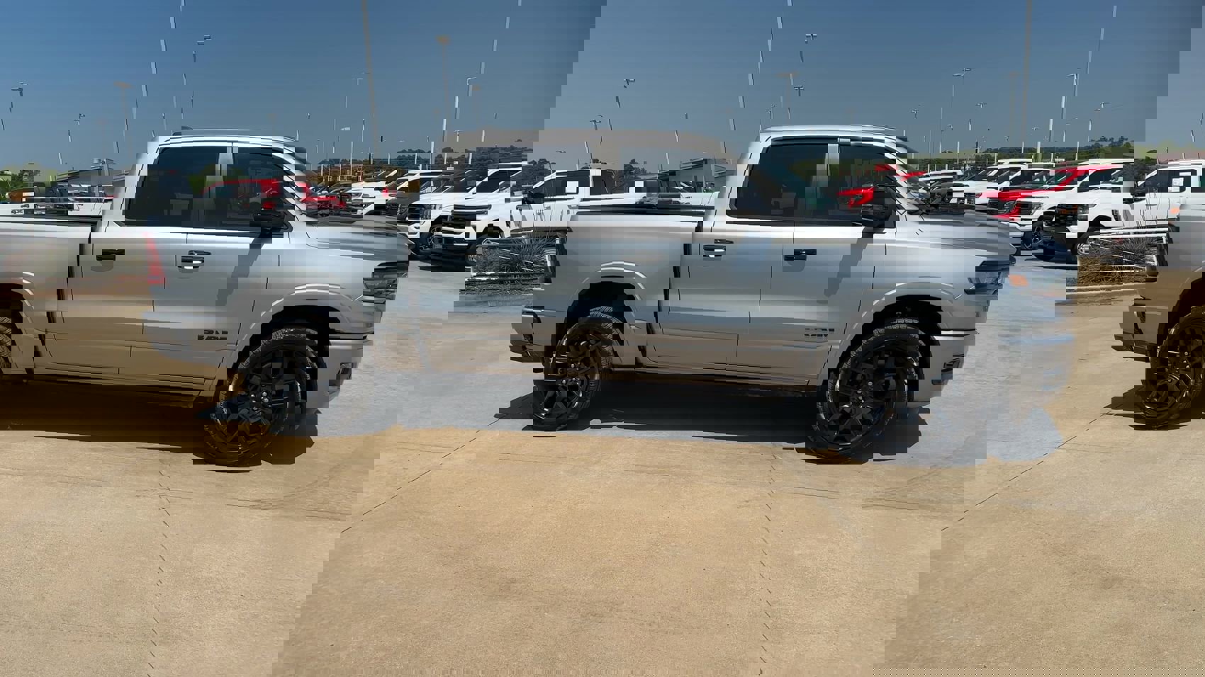 2025 Ram 1500 Laramie photo 9