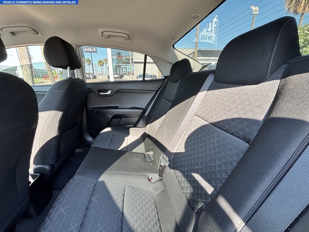 2022 Kia Rio LX photo 12