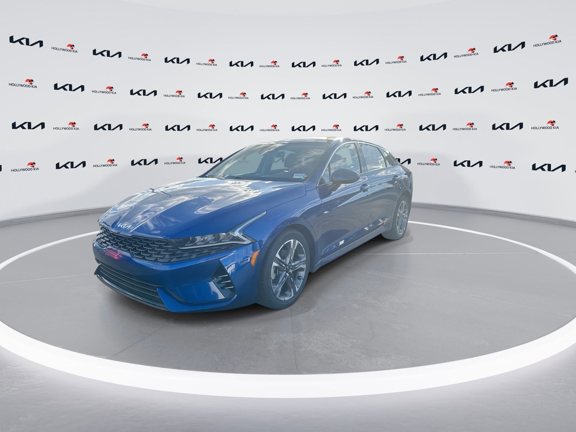 2023 Kia K5 EX photo 3