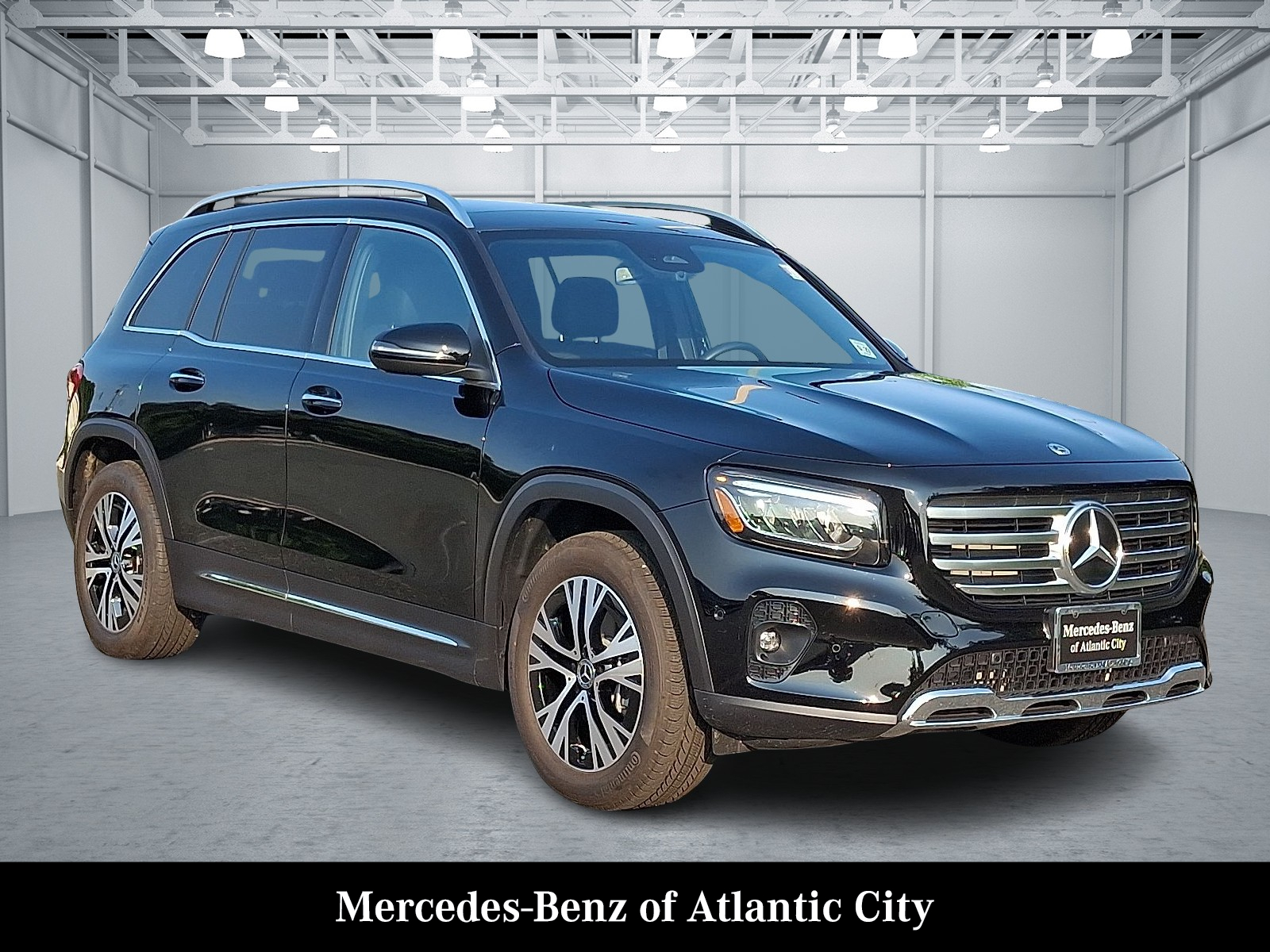 2024 Mercedes-Benz GLB Base's photo