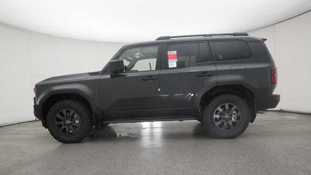 2025 Toyota Land Cruiser photo 10