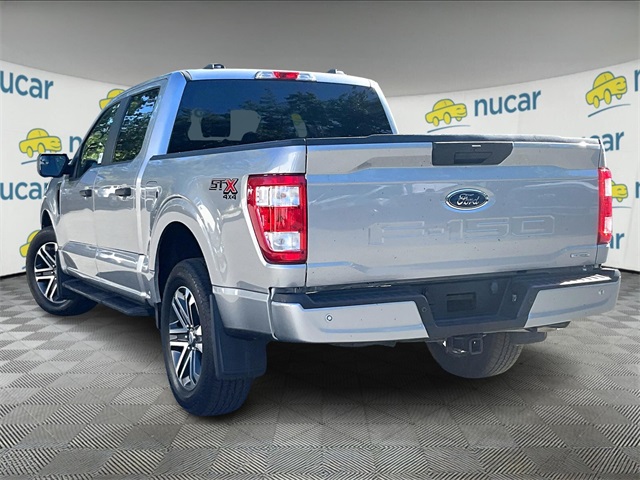 2023 Ford F-150 XL photo 2