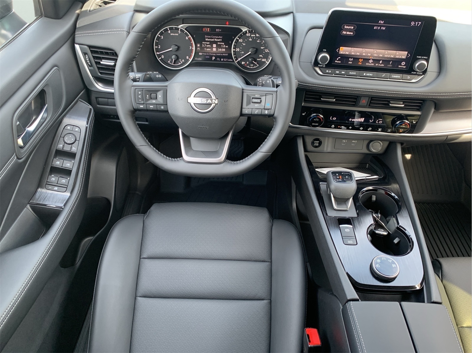 2026 Nissan Rogue SV photo 24
