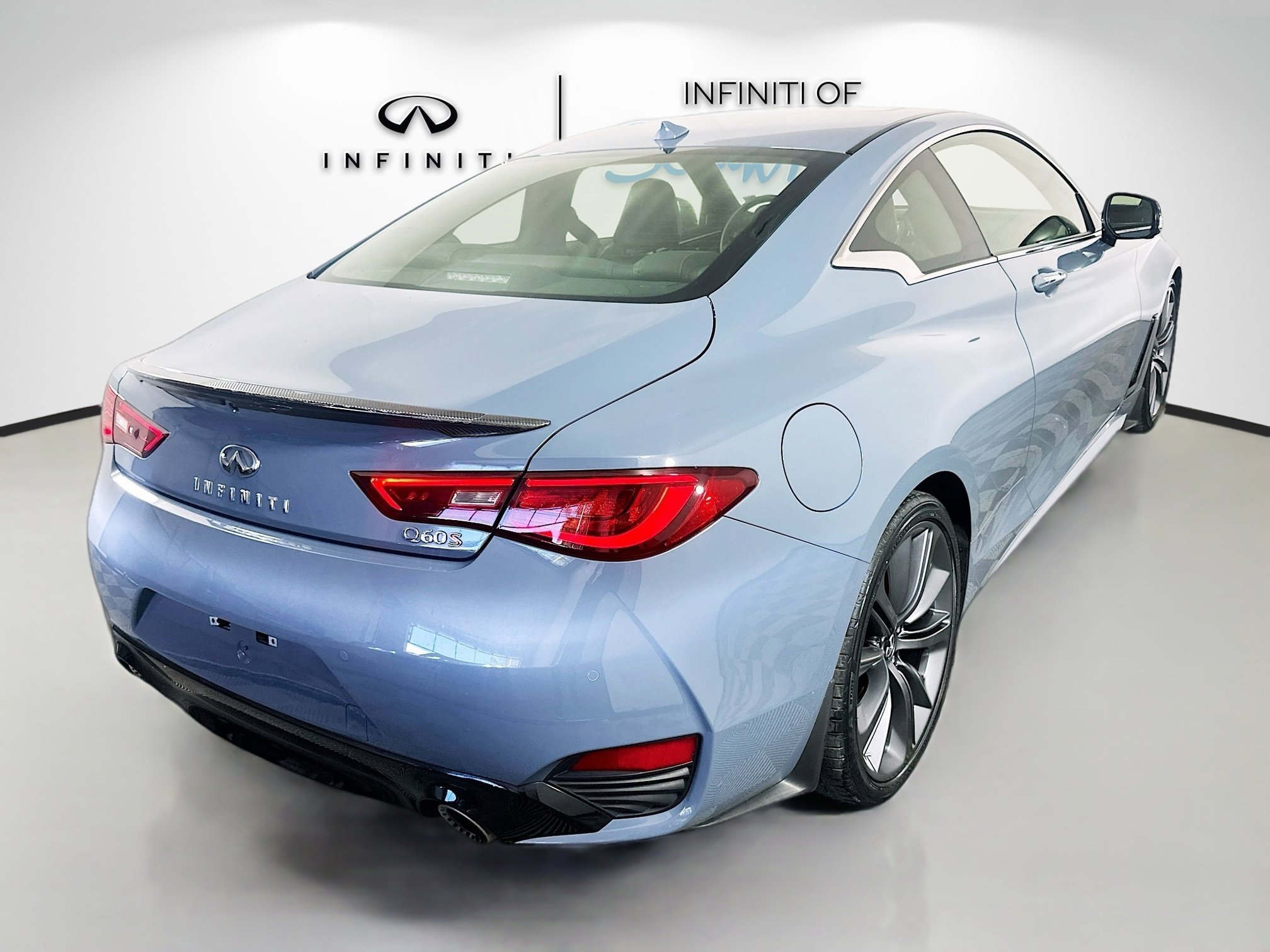 2022 Infiniti Q60 Red Sport 400 photo 3