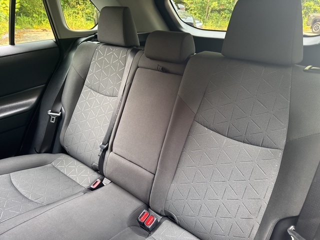 2022 Toyota RAV4 XLE photo 12