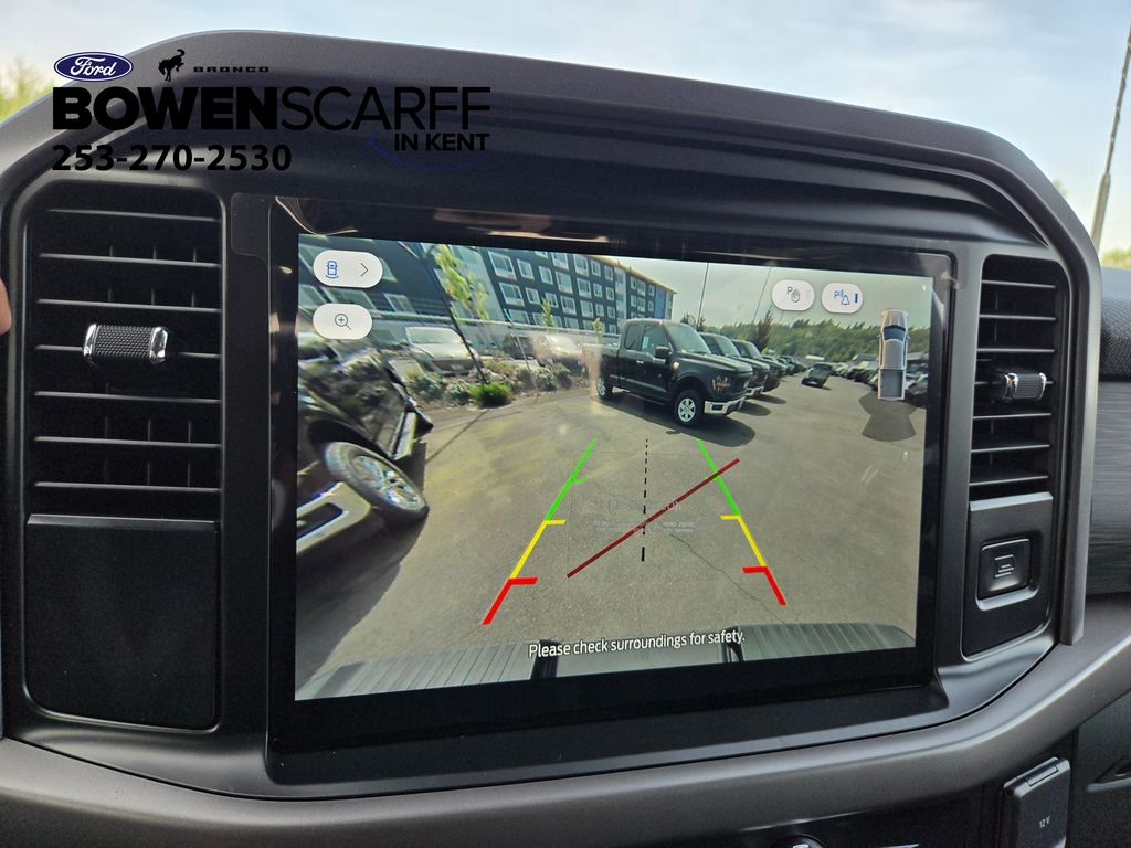 New 2025 Agate Black Metallic Ford XLT image 16