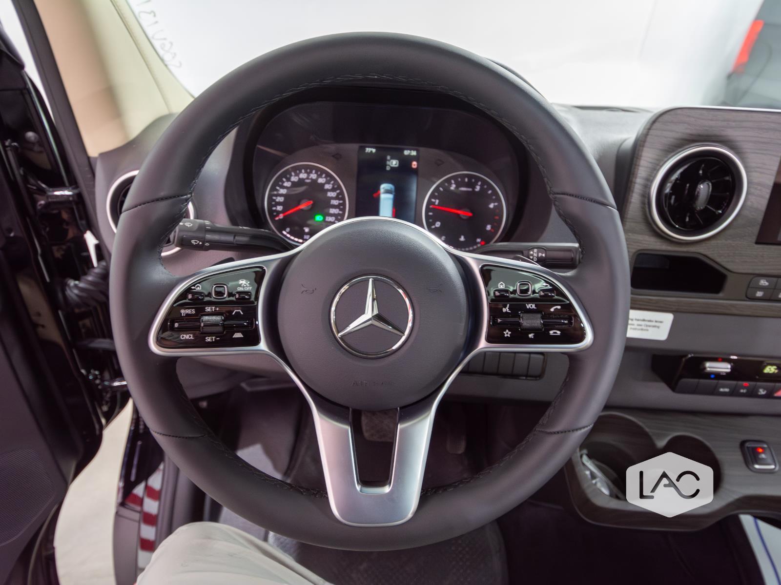 2024 Mercedes Benz Sprinter Cargo Van photo 8