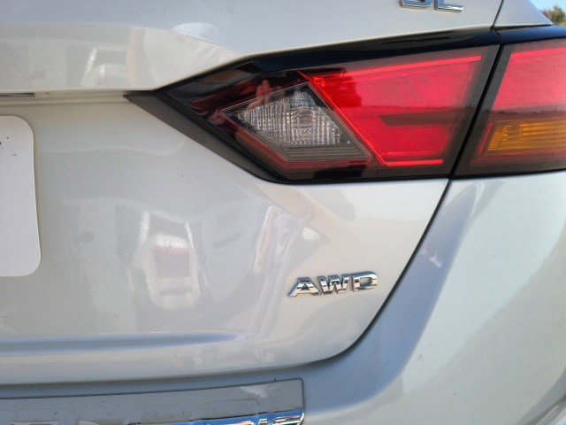 2020 Nissan Altima SL photo 13