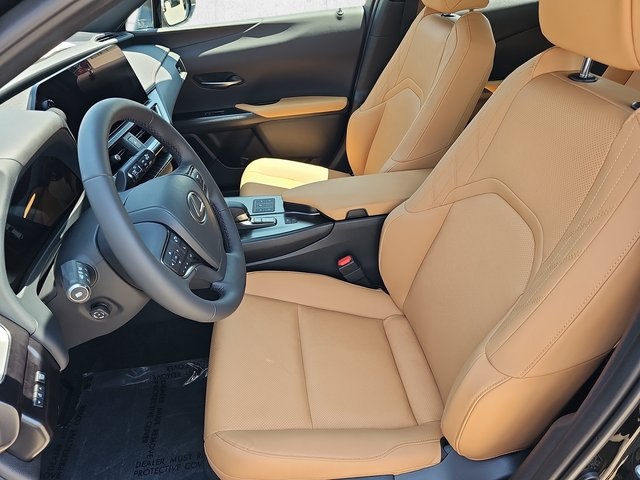 2025 Lexus UX Premium photo 15