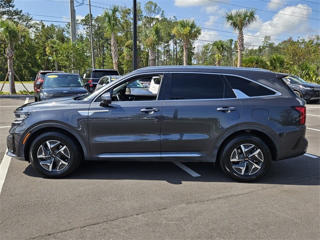 2021 Kia Sorento Hybrid EX photo 2