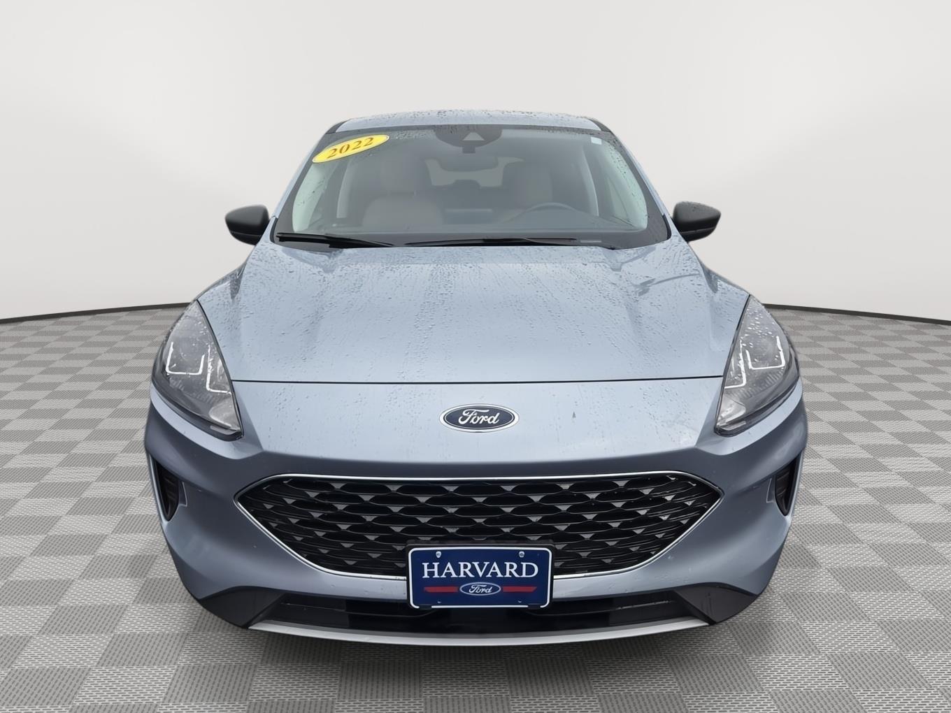 2022 Ford Escape SE photo 2