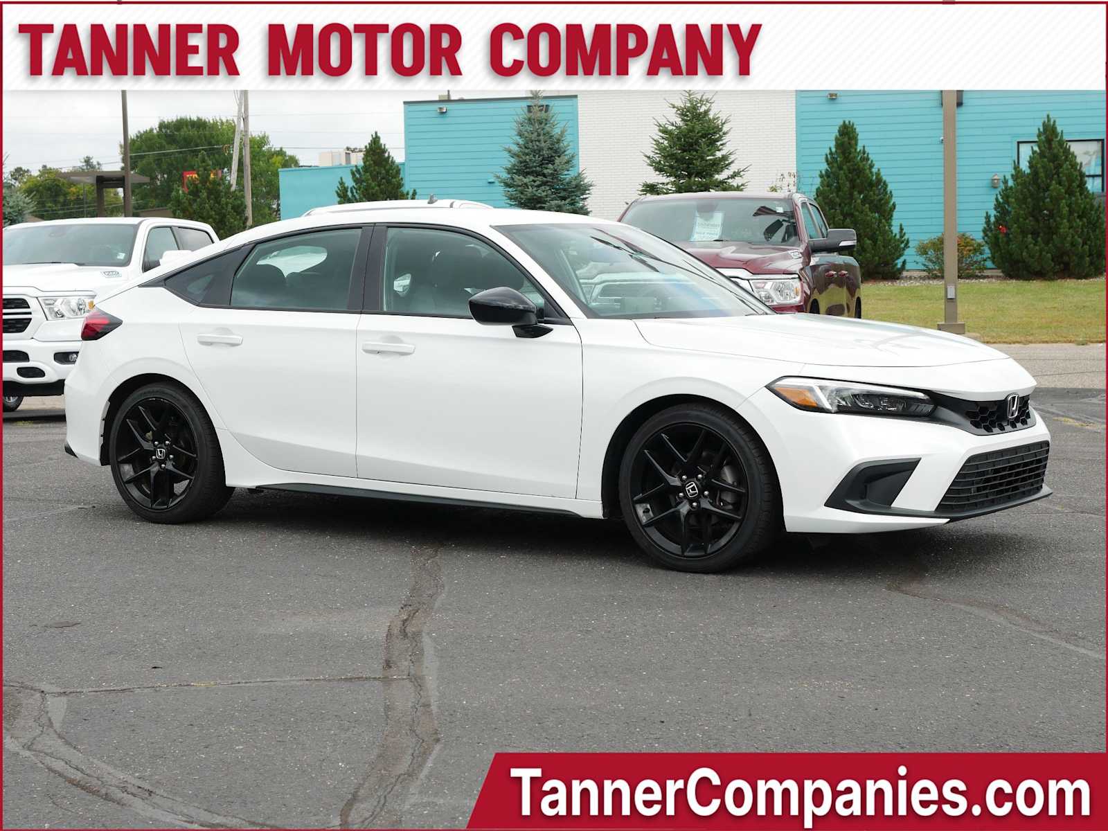 2024 Honda Civic Hatchback Sport's photo