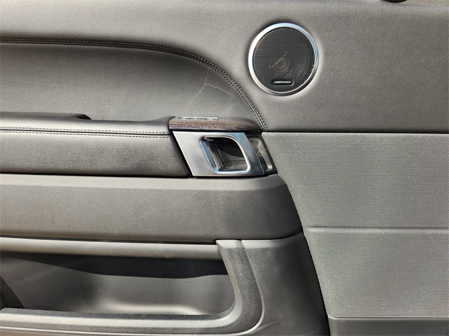 2022 Land Rover Range Rover Sport SE photo 18
