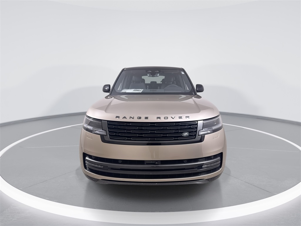 2025 Land Rover Range Rover SE photo 2