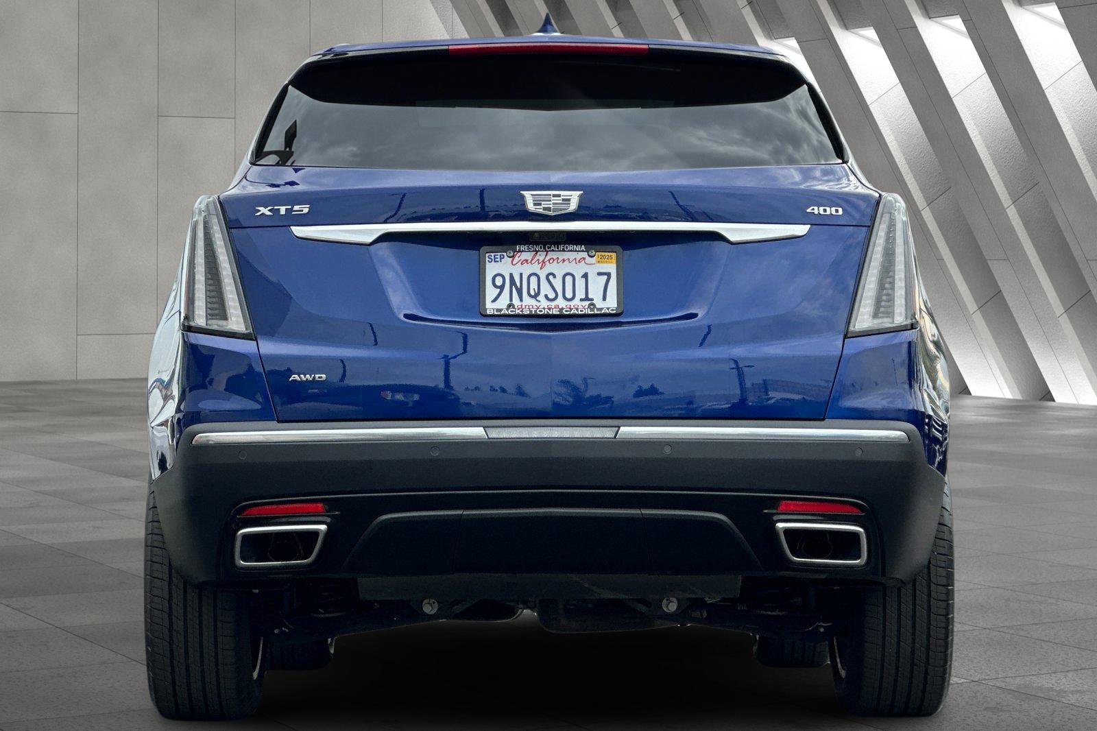 2025 Cadillac XT5 Sport photo 4