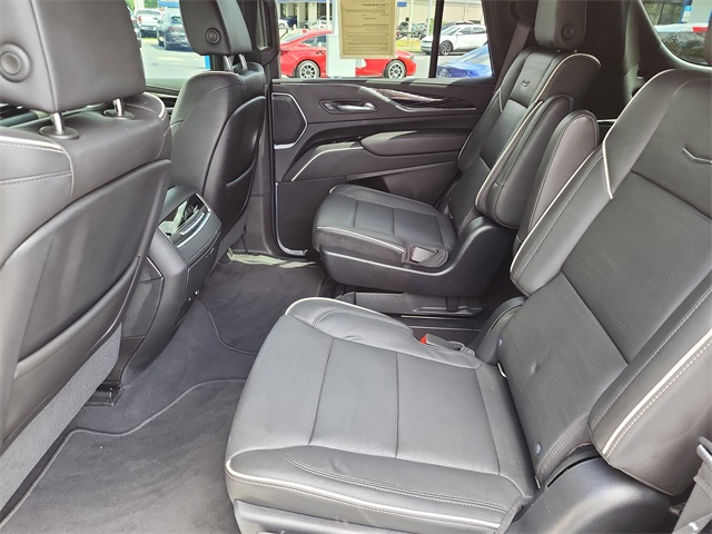 2021 Cadillac Escalade Sport photo 13