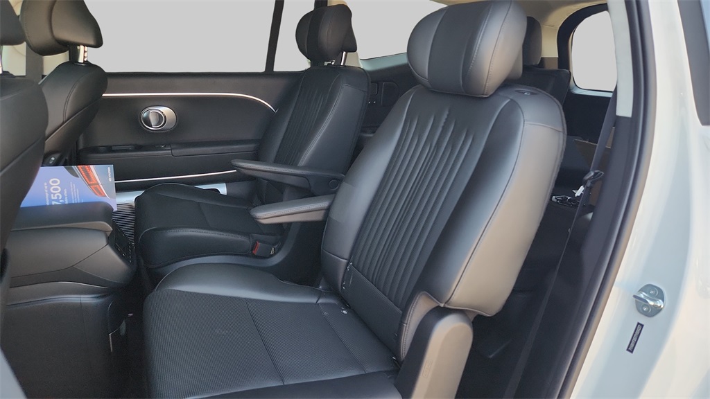 2026 Hyundai Ioniq photo 32