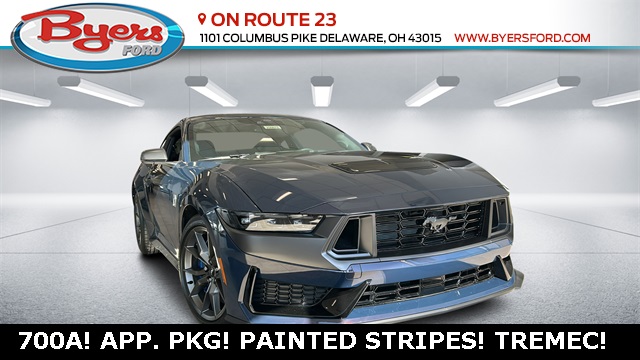 2025 Ford Mustang Dark Horse's photo