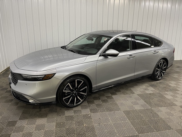 2023 Honda Accord Hybrid Touring photo 8