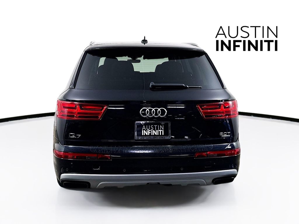 2017 Audi Q7 3.0T Prestige photo 6