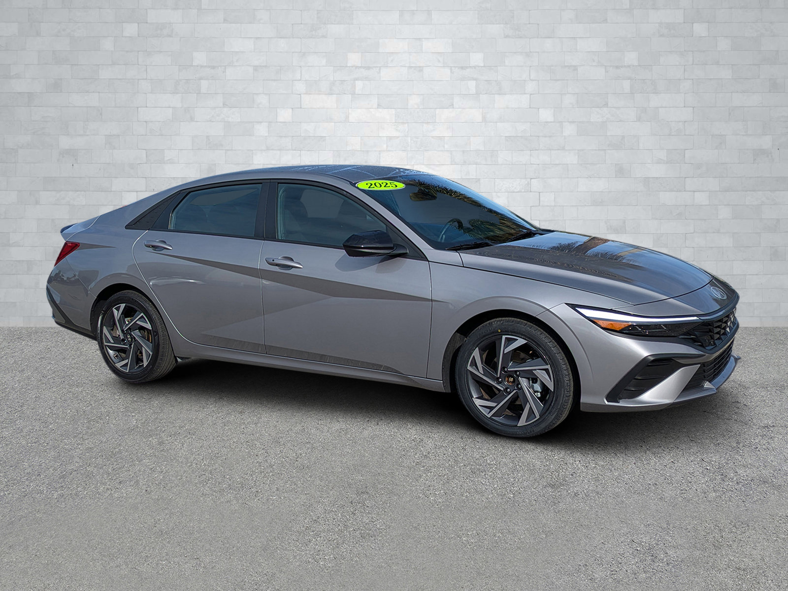 2025 Hyundai Elantra SEL's photo
