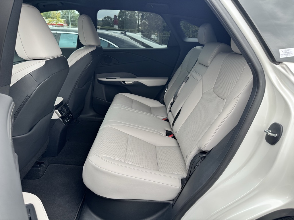 2023 Lexus RX 350 Premium photo 6