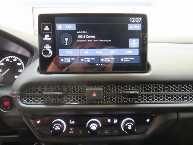 2026 Honda HR-V Sport photo 2