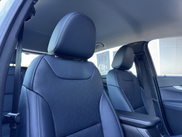 2023 Chevrolet Bolt EUV Premier photo 21