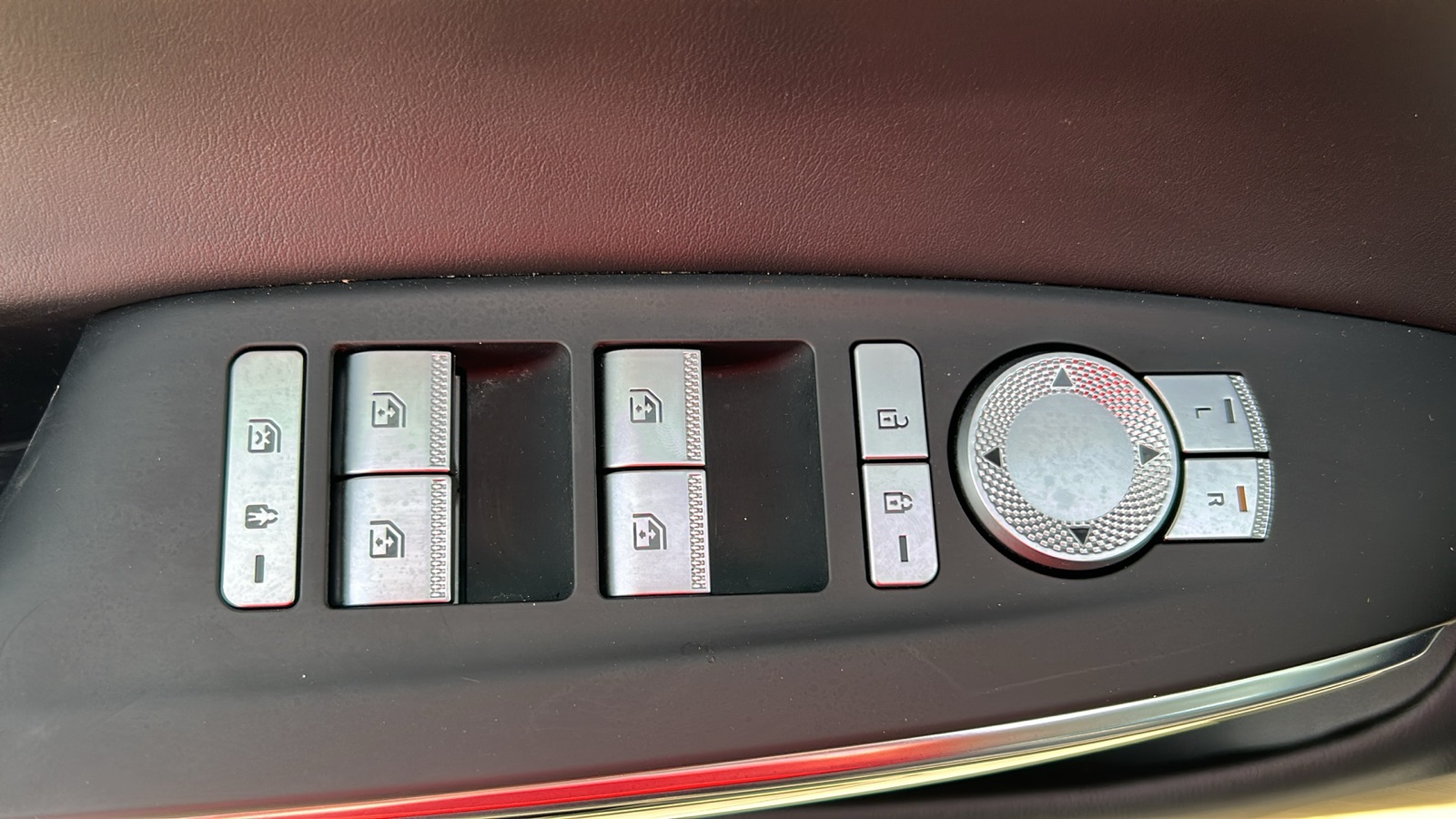 2023 Genesis GV70 2.5T photo 15