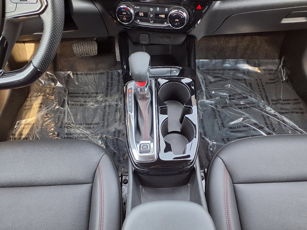 2024 Chevrolet Trax photo 17