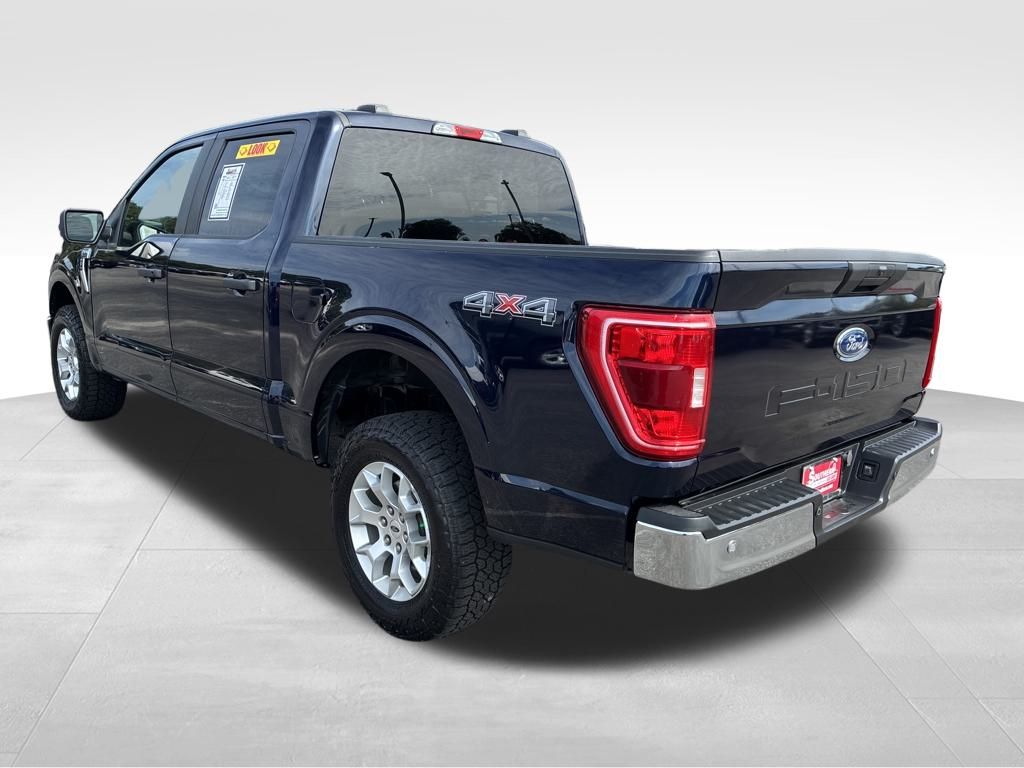 2023 Ford F-150 XLT photo 3