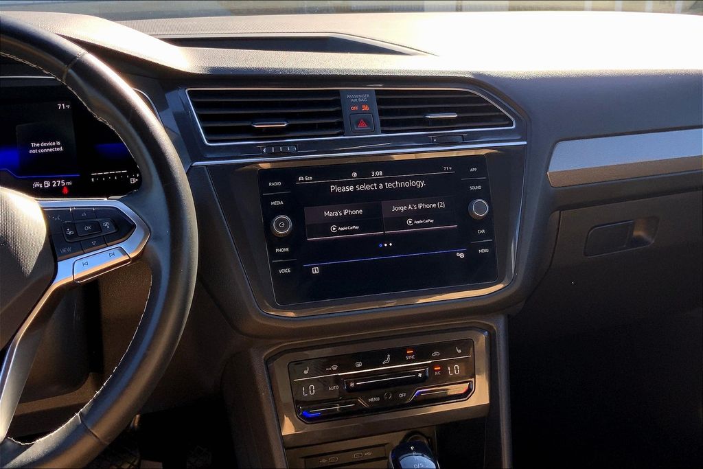 2022 Volkswagen Tiguan SE photo 4