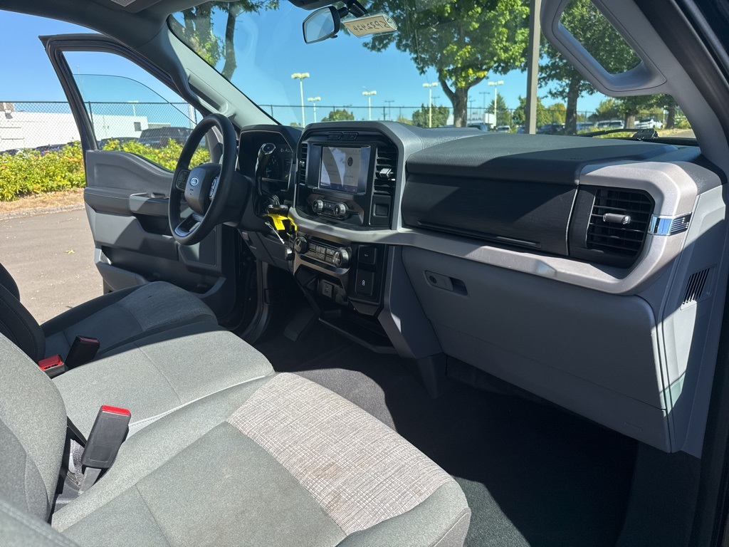 2023 Ford F-150 XLT photo 27