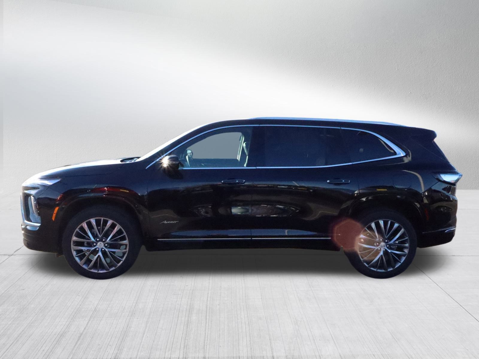 2026 Buick Enclave Avenir photo 4