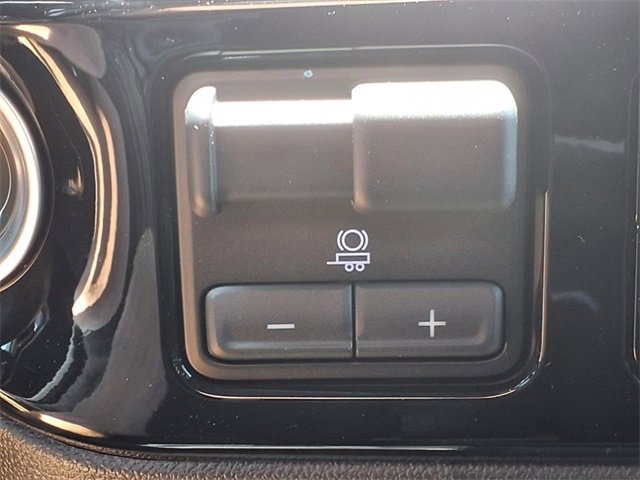 2025 Chevrolet Silverado 1500 RST photo 19